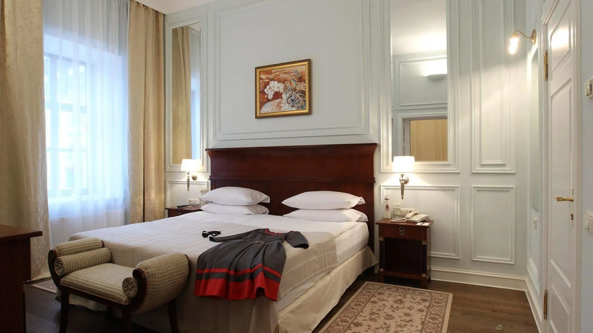 Leopolis Hotel