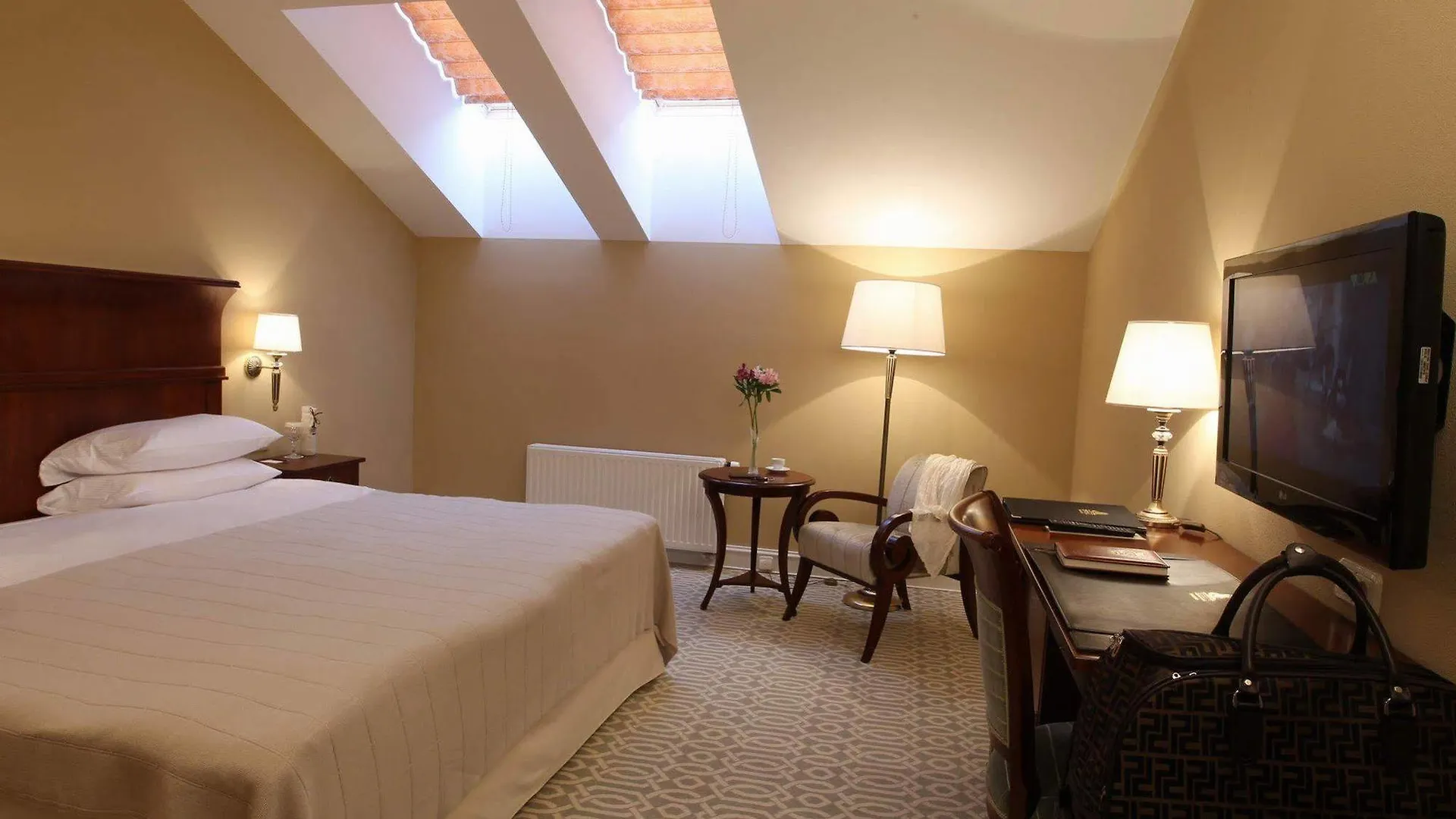 Leopolis Hotel